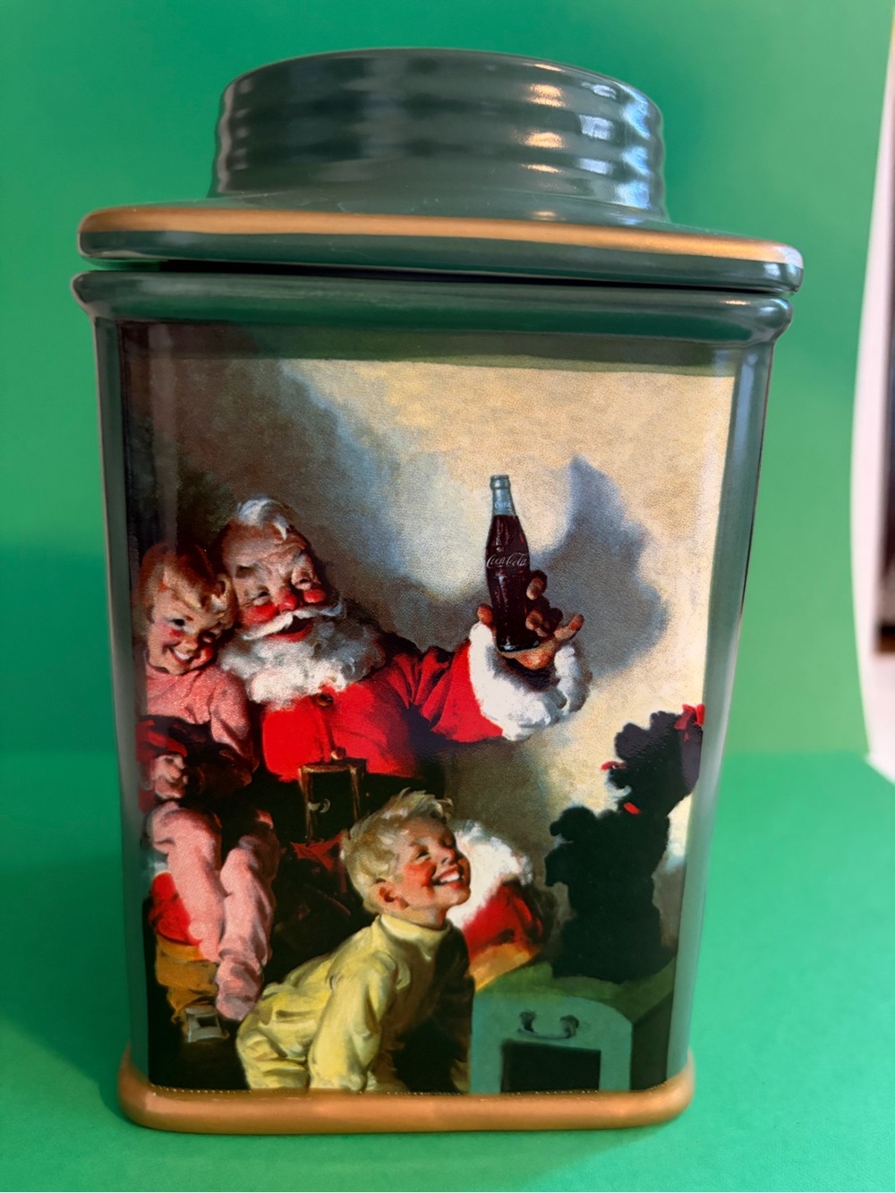 2002 Sakura Coca Cola Stoneware Canister Holiday Santa Scene